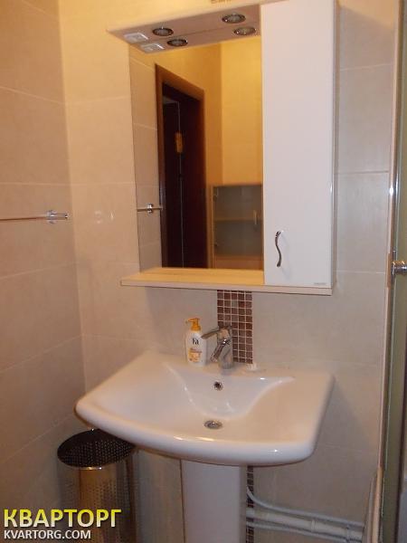 Rent out 1-room apartment. Киев,  Окипной — photo 7