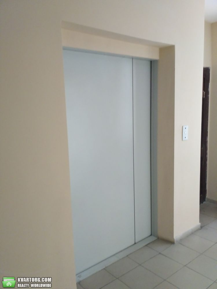 продам 2-комнатную квартиру. Киев,  Ярослава Гашека бульв. - фото 3