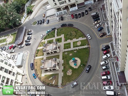Sell 2-room apartment. Киев,  Щорса — photo 8