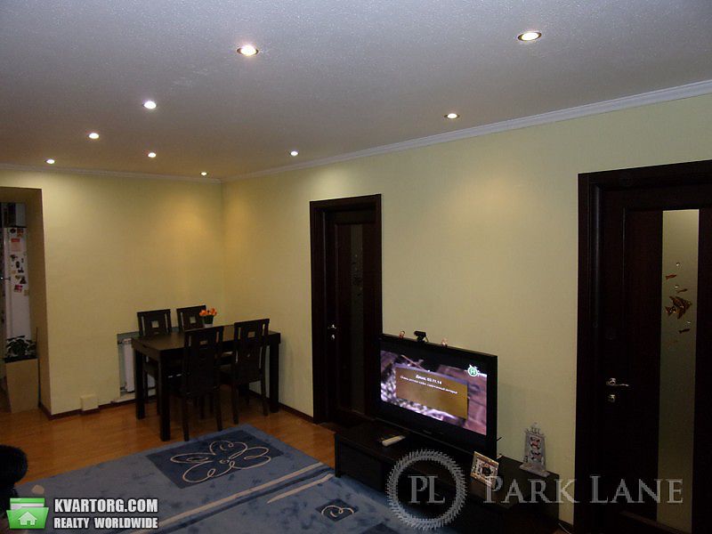 Sell 2-room apartment. Киев,  Княжий Затон — photo 2