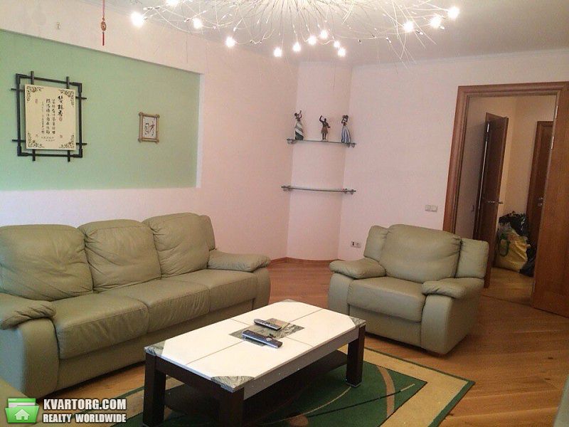 Rent out 3-room apartment. Киев, Артилерийский пер. — photo 4