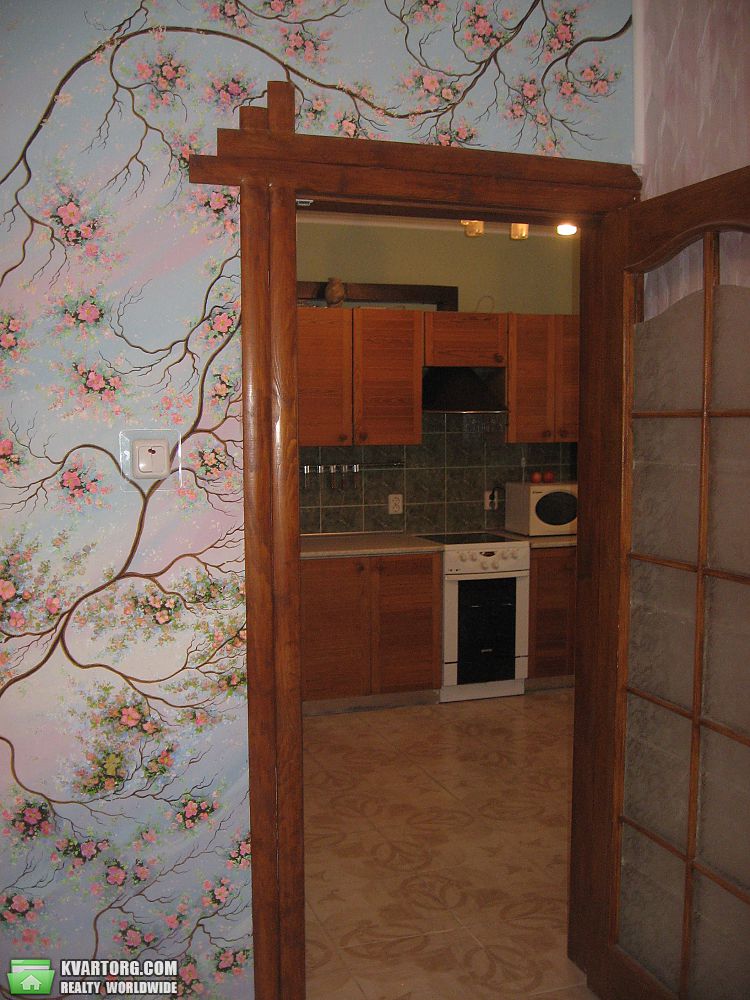 Rent out 3-room apartment. Киев,  Ахматовой — photo 3
