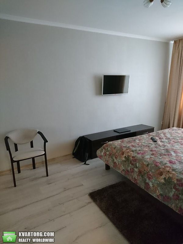 Rent out 1-room apartment. Киев,  Оболонский пр — photo 3