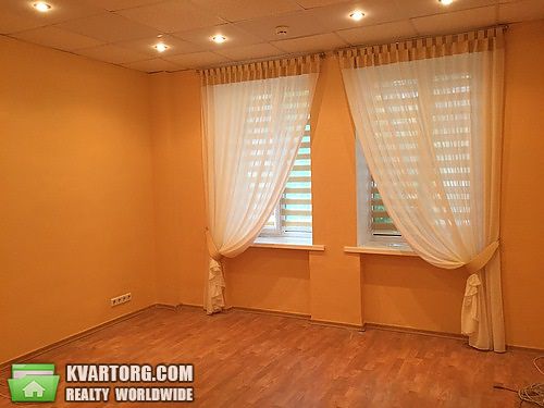 Rent out office. Киев, ул.Никольско-Ботаническая — photo 1