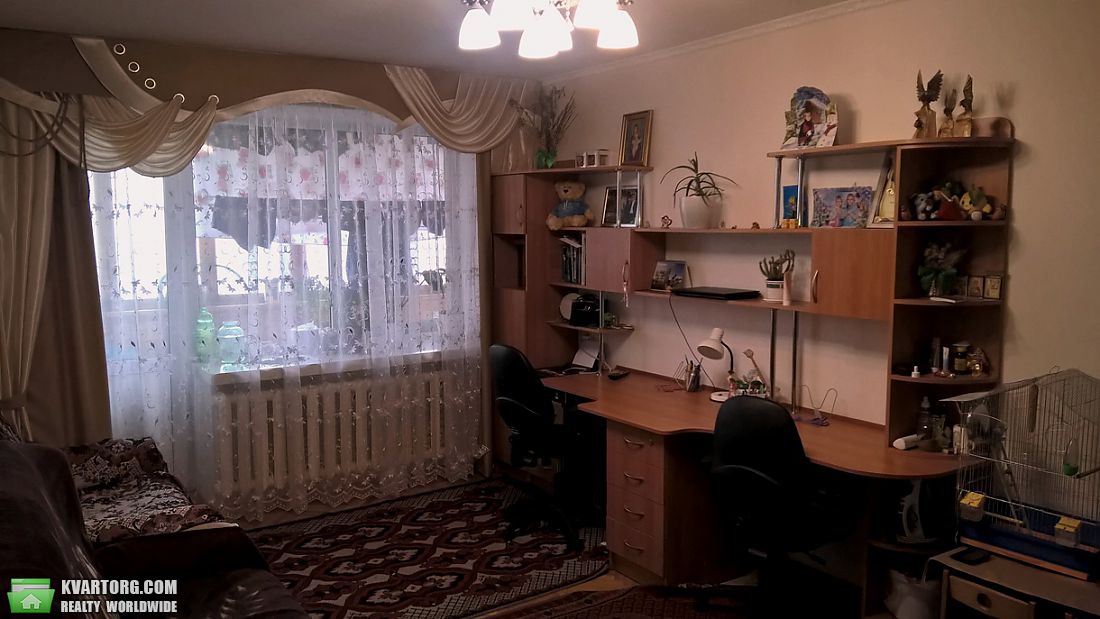 Sell 3-room apartment. Киев,  Луначарского — photo 2