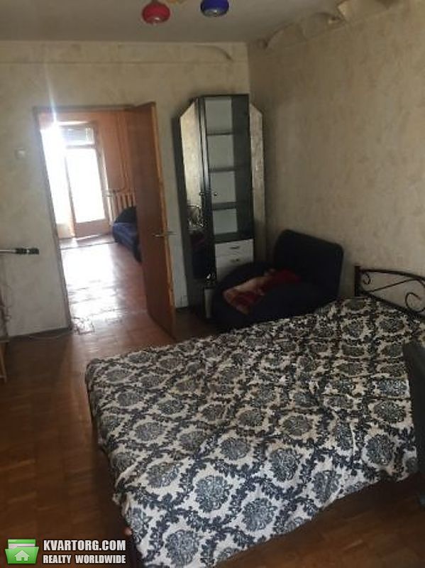 Sell 3-room apartment. Киев,  Березняковская — photo 1