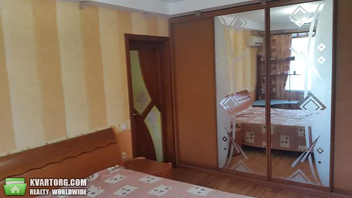 Rent out 2-room apartment. Киев,  Владимирская — photo 7
