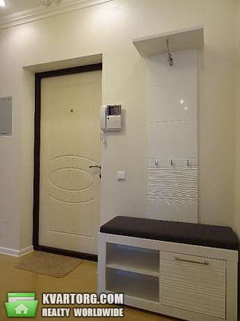 Rent out 1-room apartment. Киев,  Бажана — photo 3