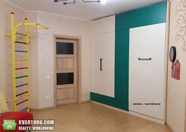 Rent out 4-room apartment. Киев,  Срибнокильская — photo 10