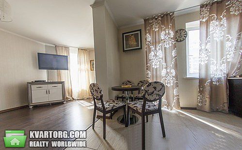 Rent out 1-room apartment. Киев, Паньковская — photo 3