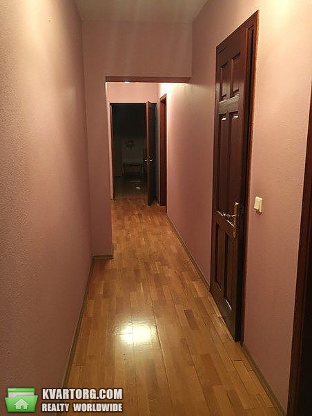 Sell 4-room apartment. Киев,  Барбюса — photo 2