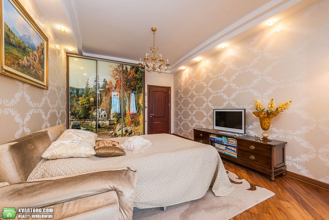 Sell 4-room apartment. Киев,  Вышгородская — photo 7