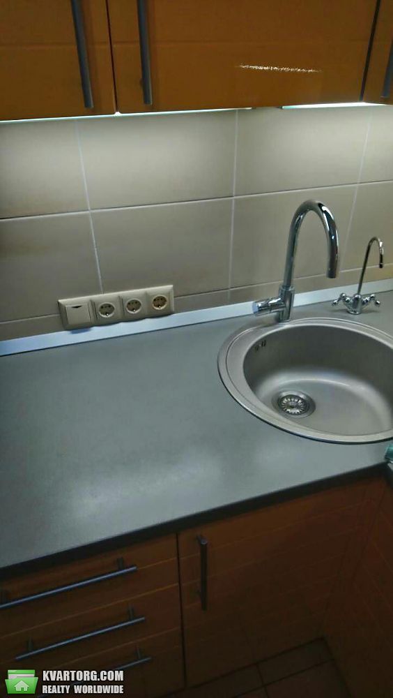 Rent out 2-room apartment. Киев,  Науки пр — photo 7