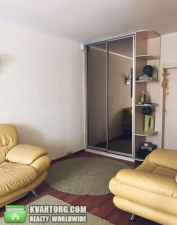 Rent out 2-room apartment. Киев,  Васильковская — photo 2