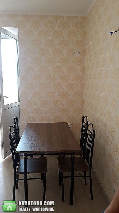 Rent out 1-room apartment. Киев,  Харьковское шоссе — photo 6