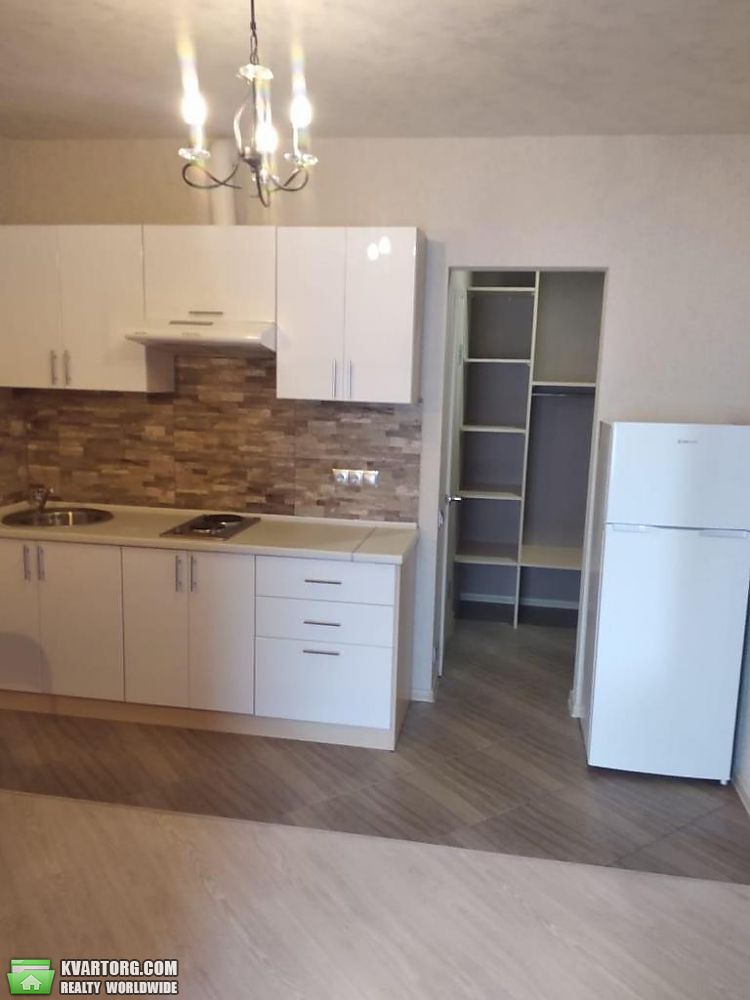 Rent out 1-room apartment. Киев,  Ломоносова — photo 3