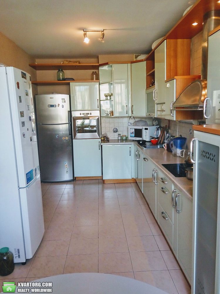 Rent out 4-room apartment. Киев, Каземира Малевича — photo 5