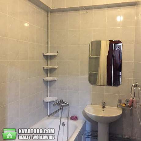 Rent out 2-room apartment. Киев,  Урловская — photo 6