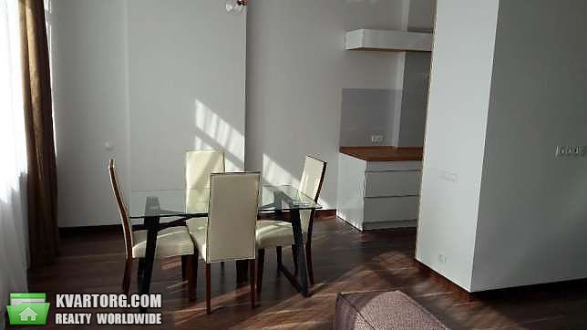 Sell 2-room apartment. Киев,  Щорса — photo 1