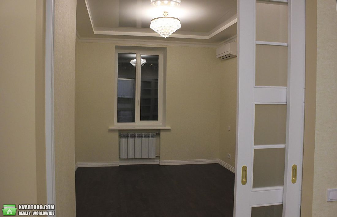 Sell 2-room apartment. Киев,  Тарасовская — photo 7
