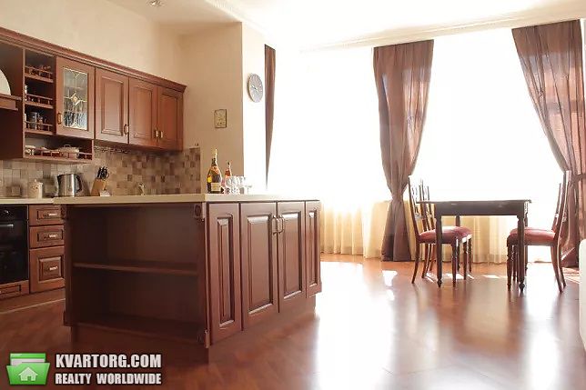 Sell 4-room apartment. Киев,  Кловский спуск — photo 1