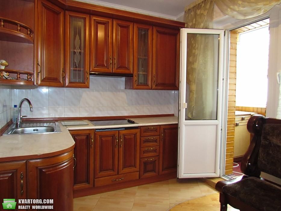 Sell 3-room apartment. Киев,  Руденко — photo 3