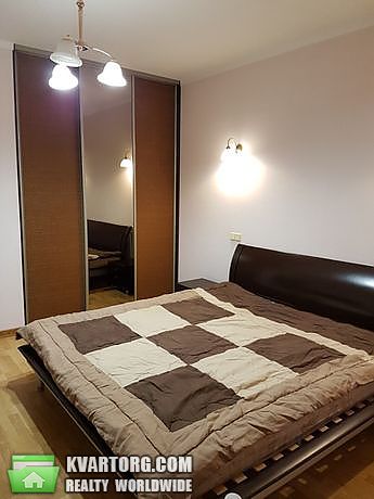 Rent out 2-room apartment. Киев,  Львовская — photo 3