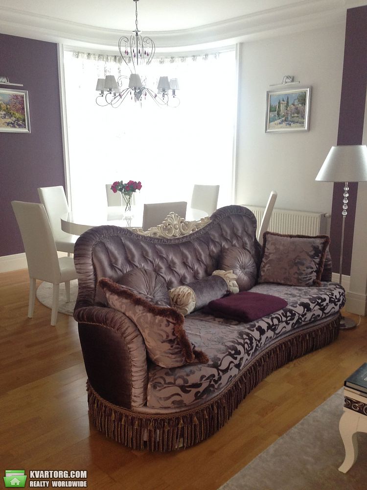 Rent out 4-room apartment. Киев,  Зверинецкая — photo 3