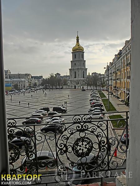 Rent out office. Киев,  Владимирская — photo 1