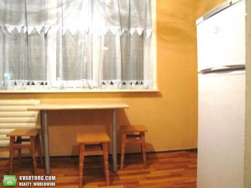 Sell 1-room apartment. Киев,  Ватутина пр — photo 4