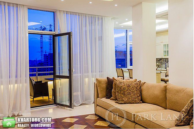 Sell 4-room apartment. Киев,  Ломоносова — photo 4