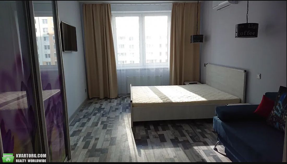 Rent out 1-room apartment. Киев, Данченко — photo 1