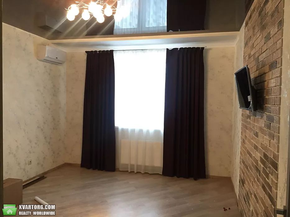 Rent out 2-room apartment. Харьков, Героев Труда — photo 1