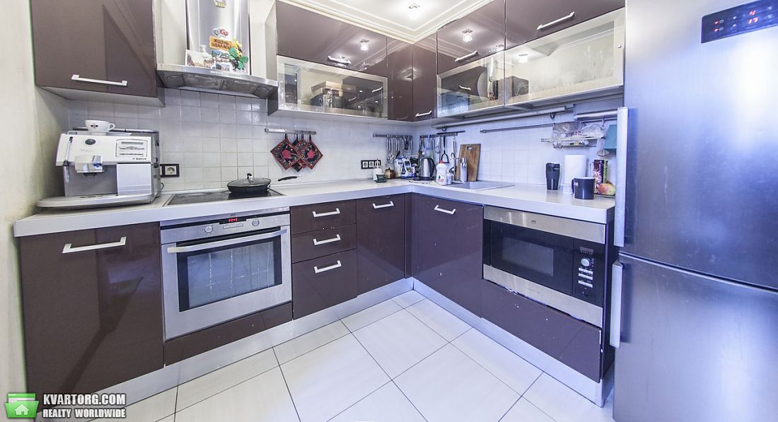 Sell 3-room apartment. Киев,  Волынская — photo 9