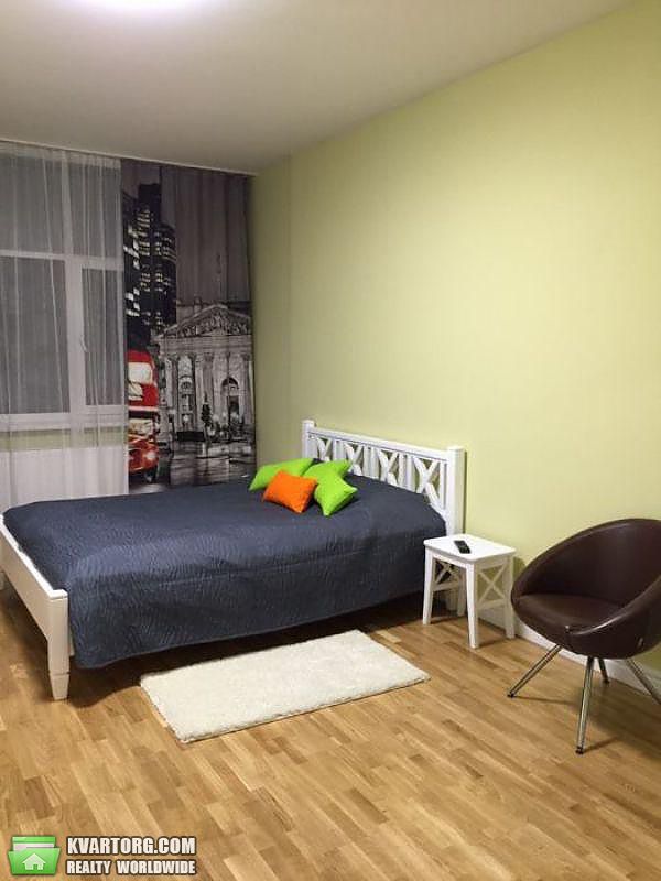 Rent out 3-room apartment. Киев,  Глубочицкая — photo 6