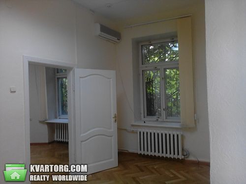Rent out office. Киев, Рейтерская — photo 1
