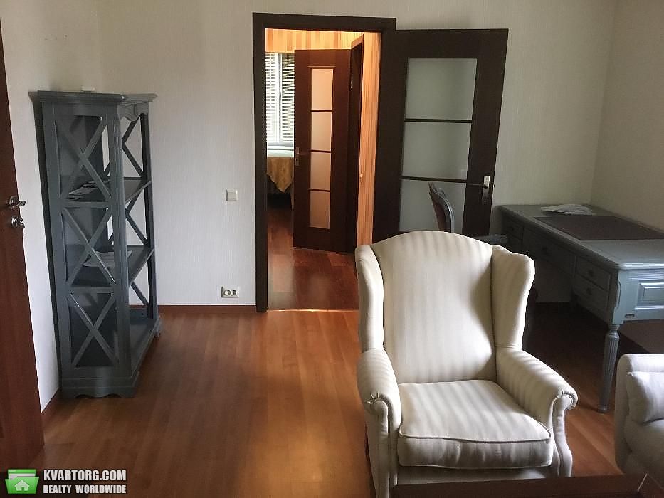 Sell 2-room apartment. Киев,  Лысогорская — photo 2
