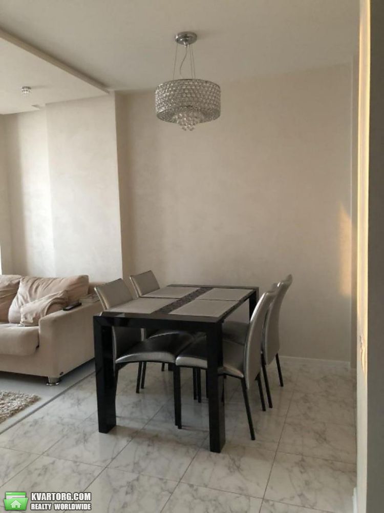 Rent out 2-room apartment. Киев, Гетьмана — photo 3