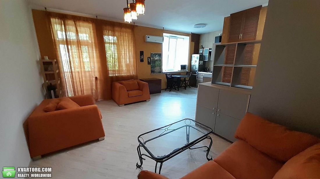 Rent out 1-room apartment. Киев,  Голосеевский пр — photo 1