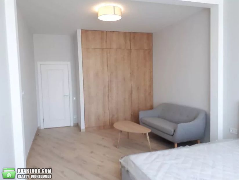 Rent out 1-room apartment. Киев,  Щорса — photo 8