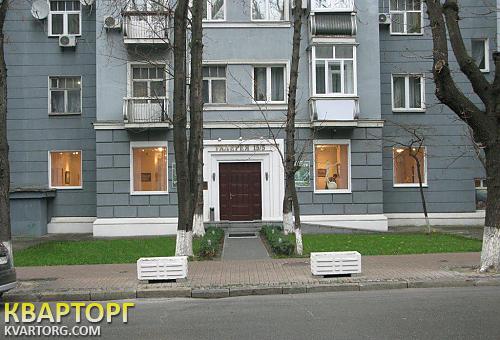 Rent out shop. Киев, Институтская — photo 1