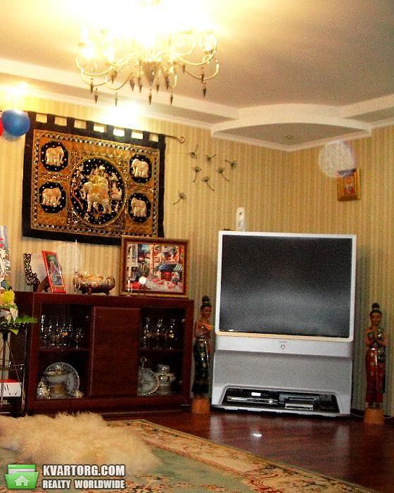 Rent out 3-room apartment. Киев,  Чаадаева — photo 3