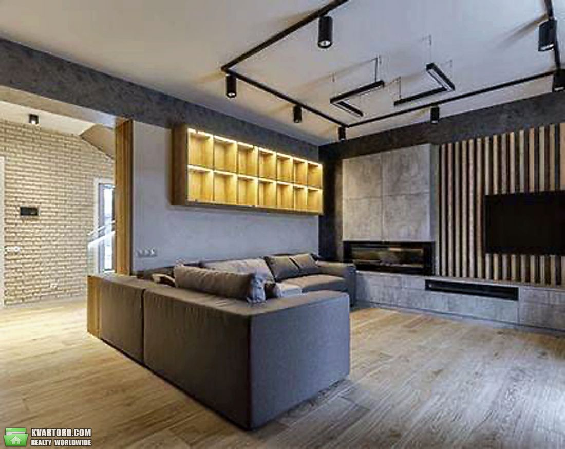Rent out 4-room apartment. Киев, абрикосовая — photo 1