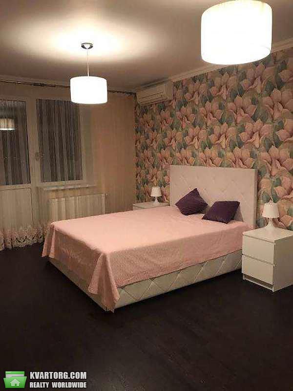 Rent out 2-room apartment. Киев,  Чоколовский бул — photo 2