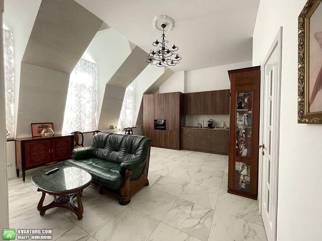 Rent out 3-room apartment. Днепропетровск, Соборная площадь — photo 3