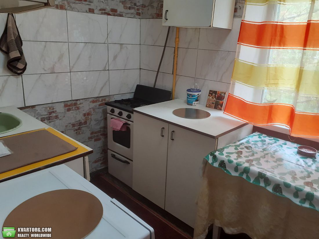 Rent out 1-room apartment. Киев,  Серова — photo 7