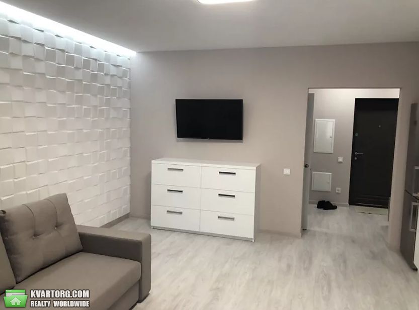 Rent out 2-room apartment. Киев,  Липковского — photo 7