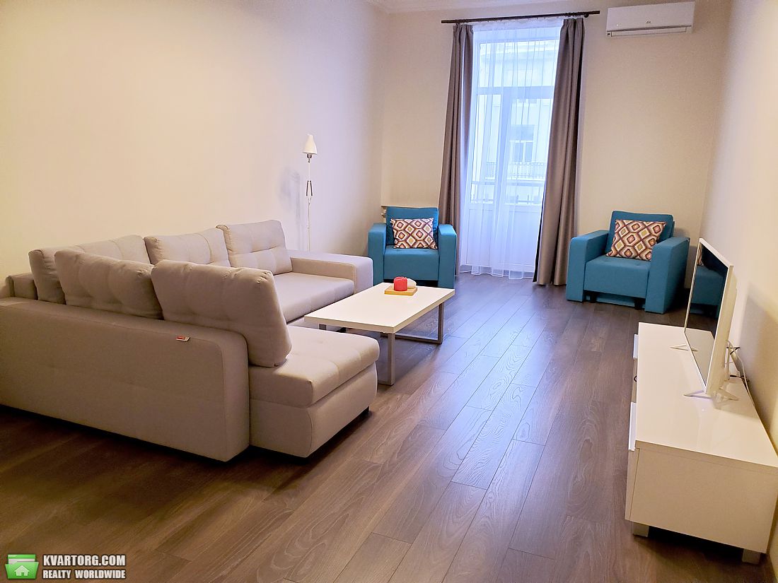 Rent out 2-room apartment. Киев,  Шота Руставели — photo 3