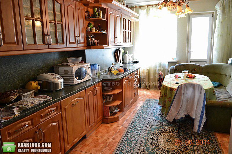 Rent out 4-room apartment. Киев,  Саперно-Слободская — photo 4