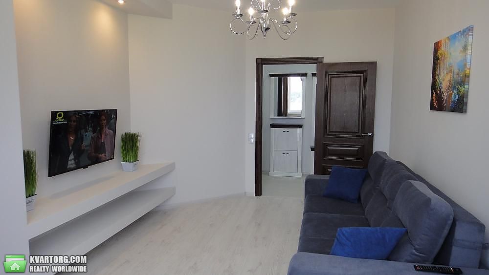 Rent out 2-room apartment. Киев, ЖК София — photo 5